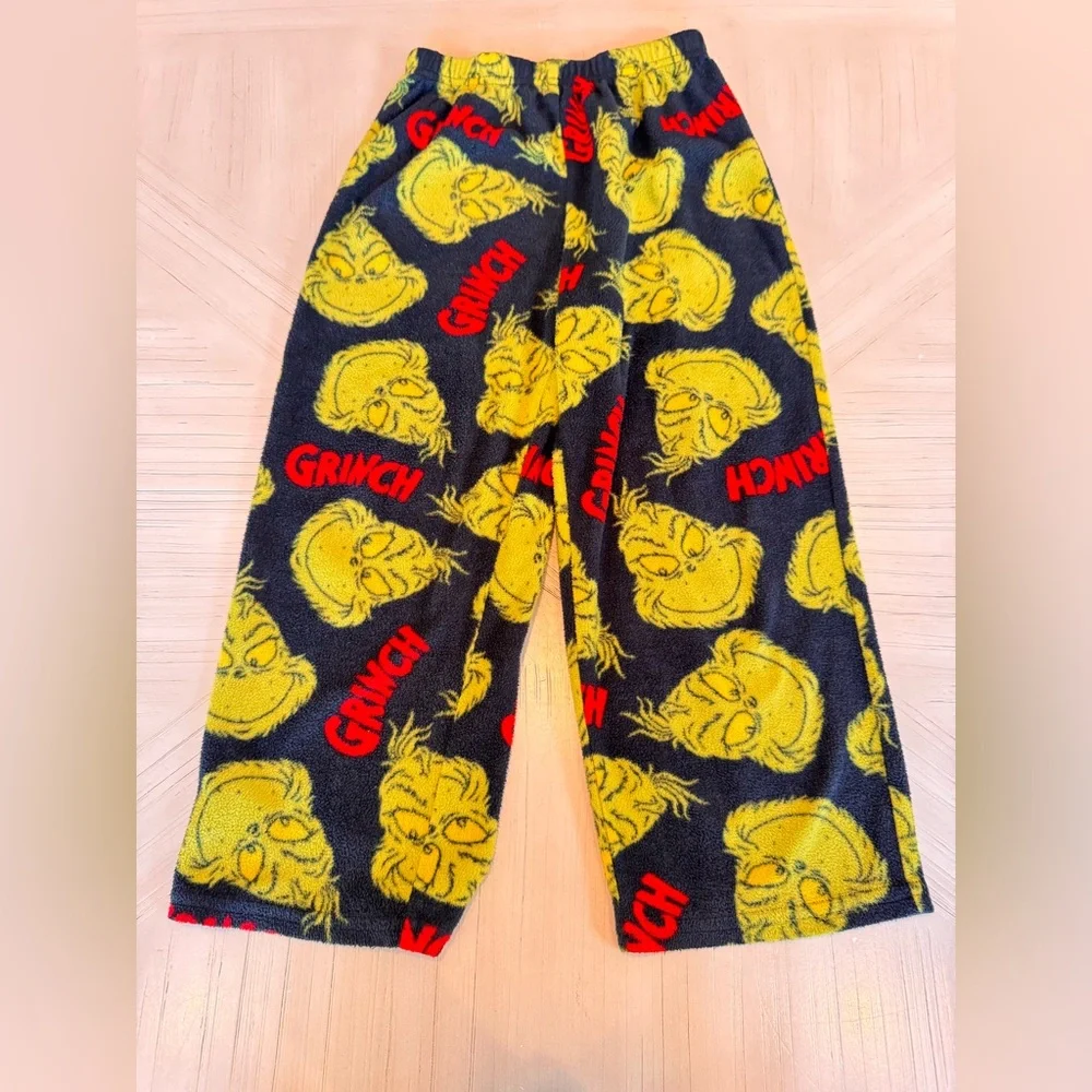 Dr. Seuss The Grinch “Merry Christmas” Fleece Pajamas – Size XS (4/5) – 2-Pc Set
